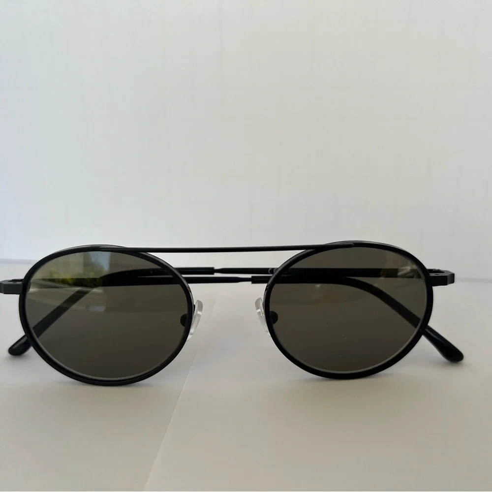 Vanni | Round, Metal Rim sunglasses - Picture 7 of 11